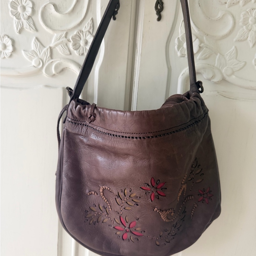 Malatesta Embroidered Italian Brown Leather Shoulder Bag with Floral Accents